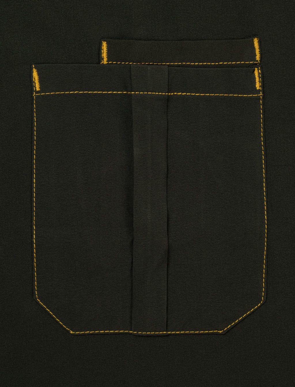 Reesh Emerald Onyx Male Scrub Set